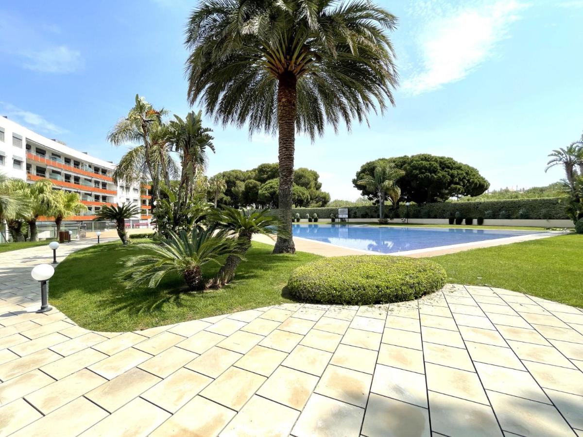 Luxurycambrils Resort&Spa Eksteriør billede
