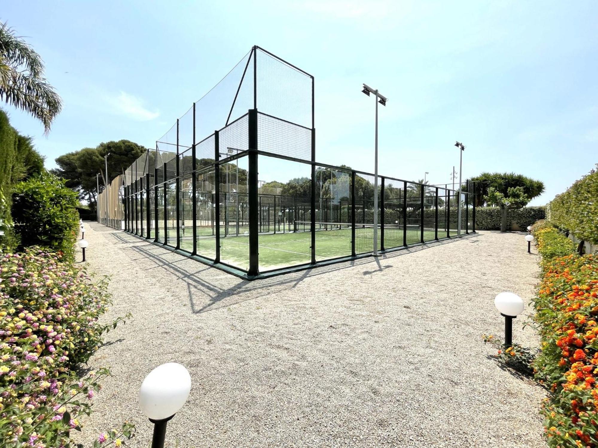 Luxurycambrils Resort&Spa Eksteriør billede